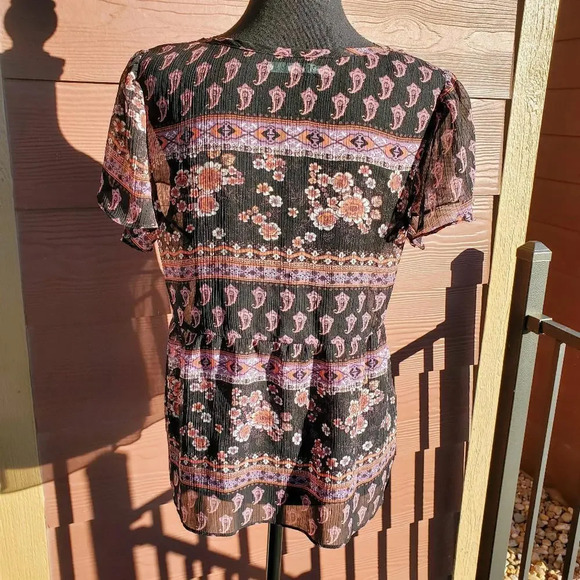 Maurices Bohemian Short Sleeve Peplum Top Women's Size Small EUC - Picture 14 of 15